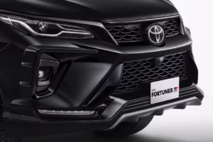 toyota-fortuner-grille-view-861772