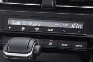 toyota-innova-zenix-hybrid-ev-front-ac-controls-749492