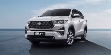 Toyota Kijang Innova Zenix Hybrid EV