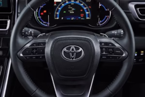 toyota-innova-zenix-hybrid-ev-steering-wheel-672978