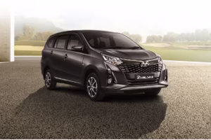 toyota-calya-front-angle-low-view-450968
