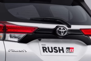 toyota-rush-tail-light-886642
